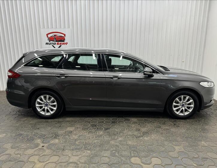 Ford Mondeo 10