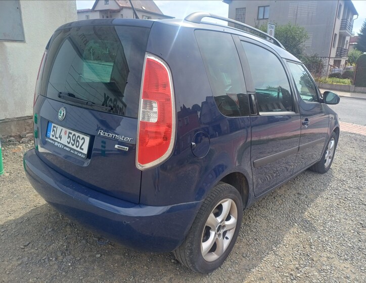 Škoda Roomster 4