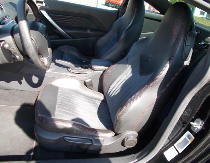 Peugeot RCZ 15