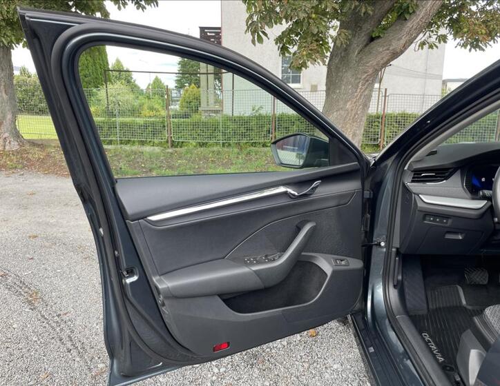Škoda Octavia 10