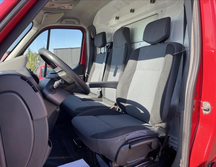 Renault Master 21