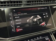 Audi RS Q8 38
