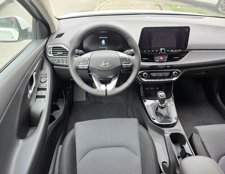 Hyundai i30 12