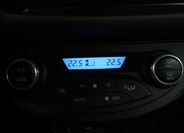 Toyota Yaris 29