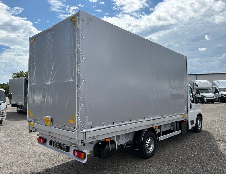 Toyota Proace Max 4