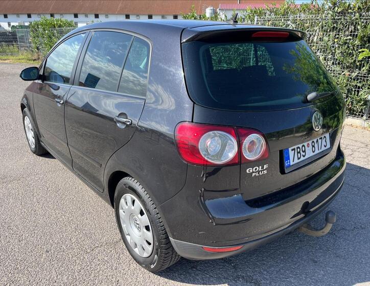 Volkswagen Golf Plus 8