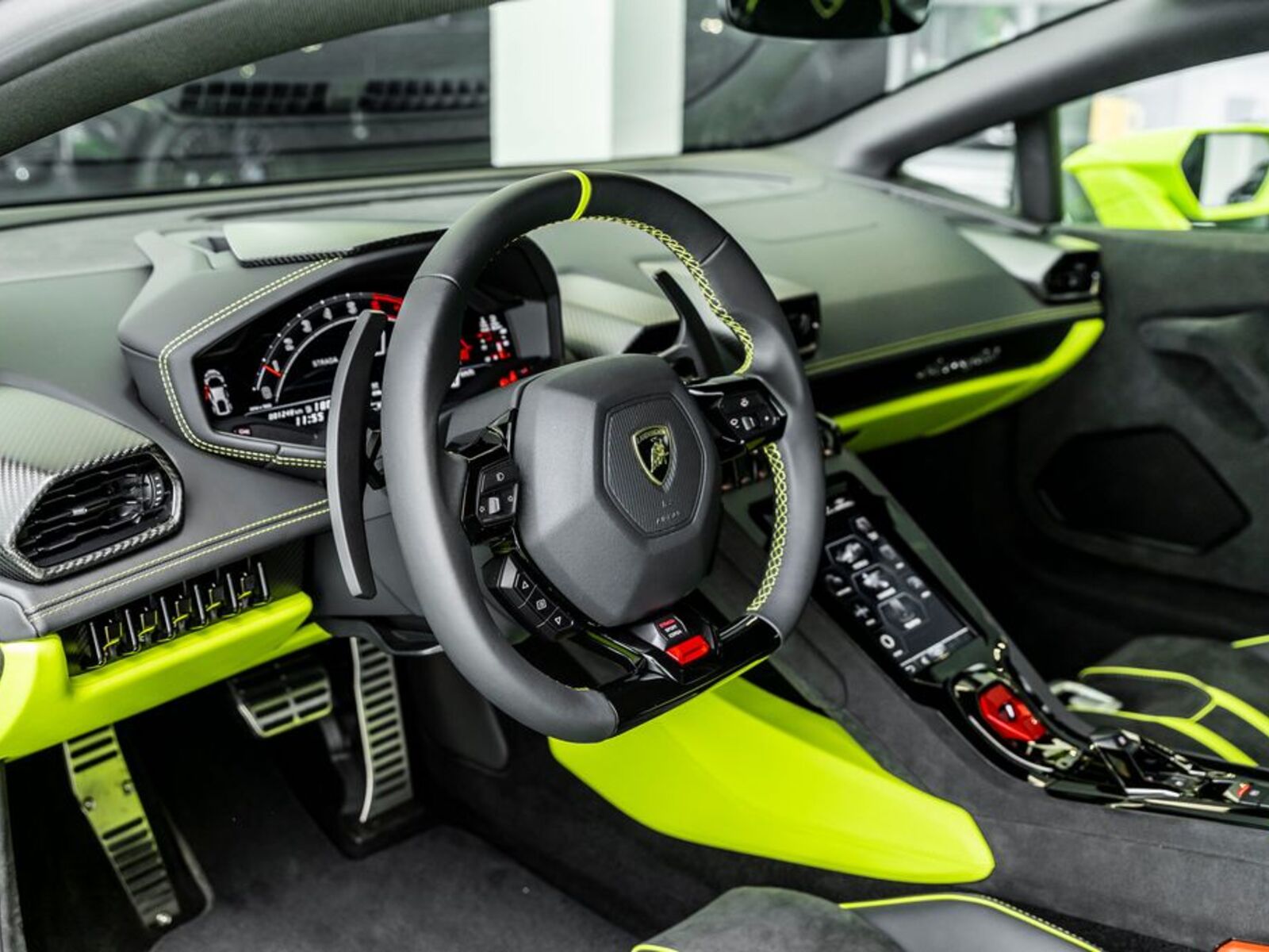 Lamborghini Huracán 5