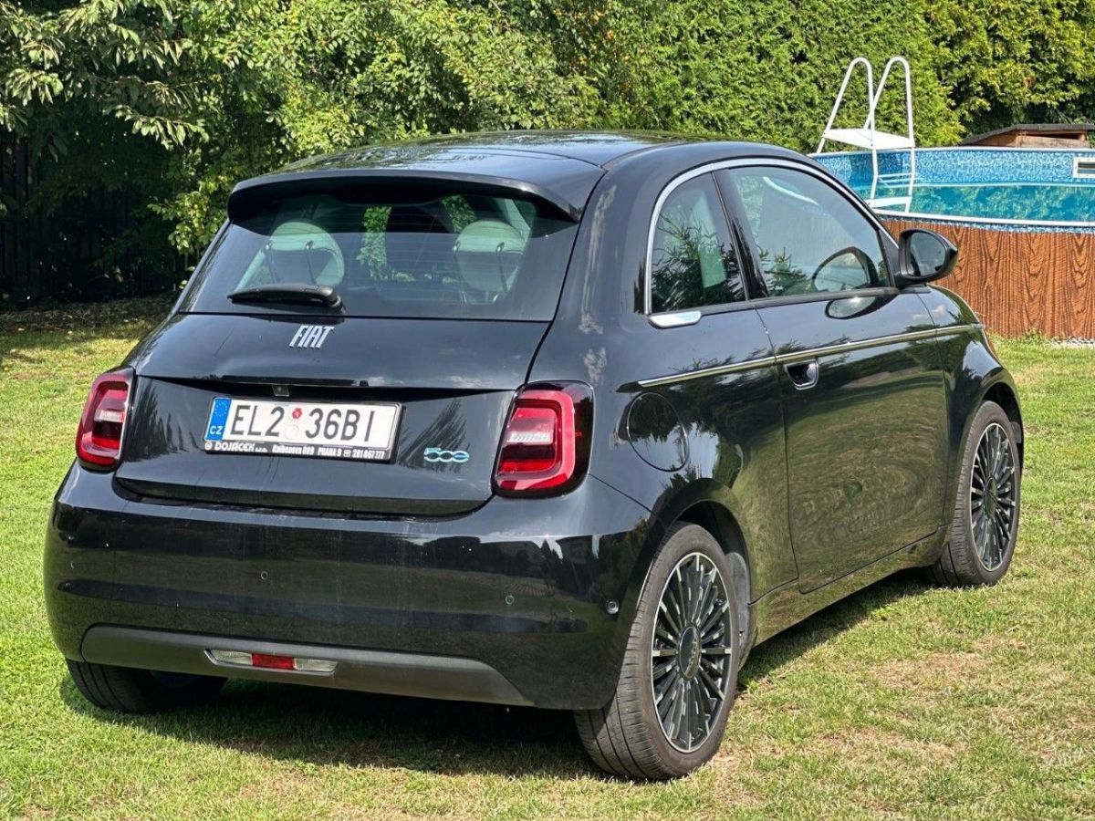 Fiat 500e
