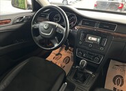 Škoda Superb 9