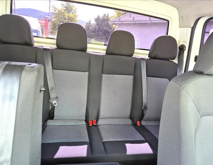 Volkswagen Crafter 16