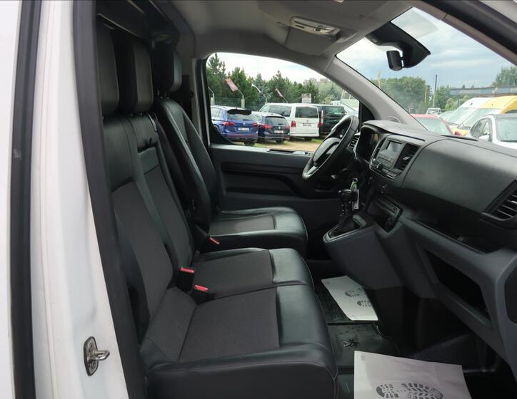Peugeot Expert 13