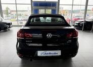 Volkswagen Golf 11