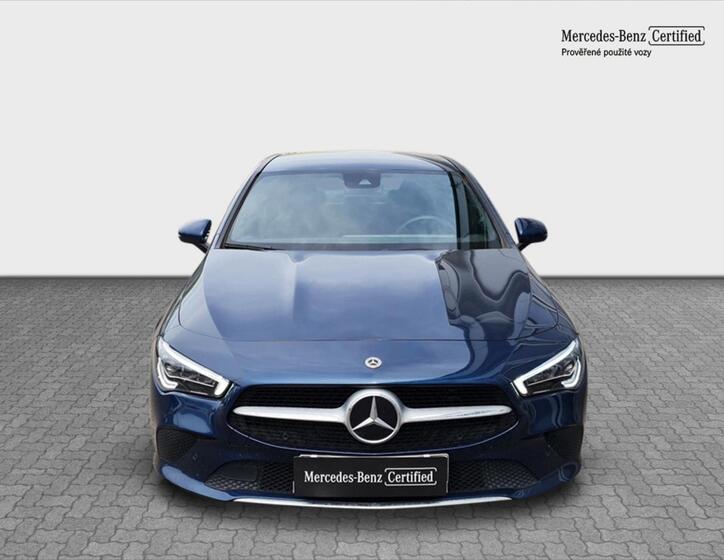 Mercedes-Benz CLA 8