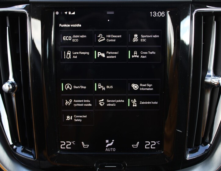 Volvo XC60 11