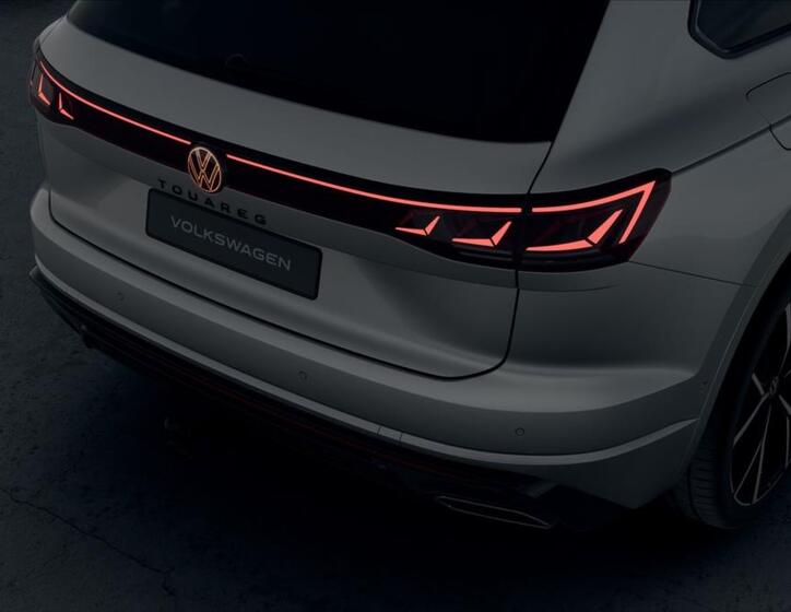 Volkswagen Touareg 8