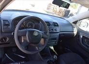 Škoda Fabia 16