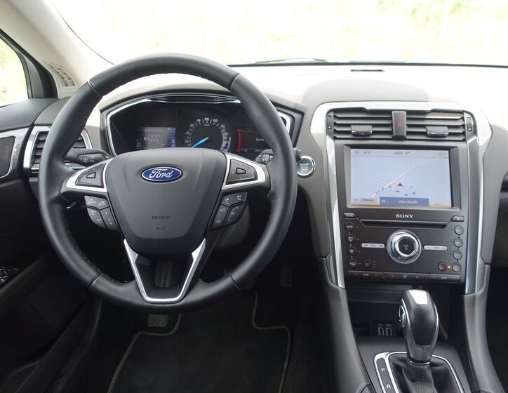 Ford Mondeo 9