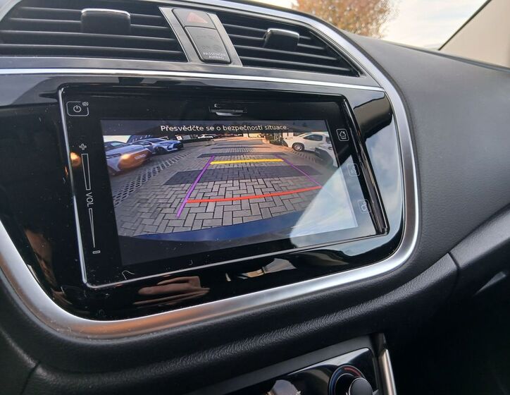 Suzuki SX4 S-Cross 25