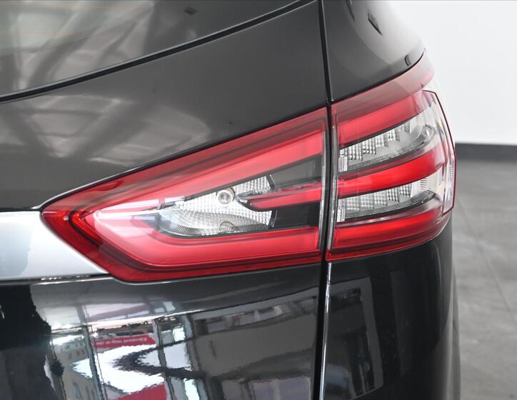 Ford S-MAX 33