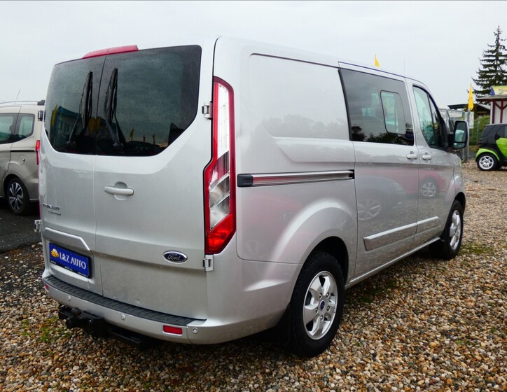 Ford Transit Custom 6