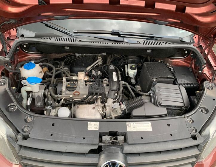 Volkswagen Caddy 24