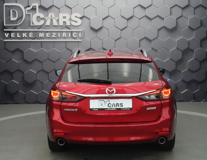 Mazda 6 4