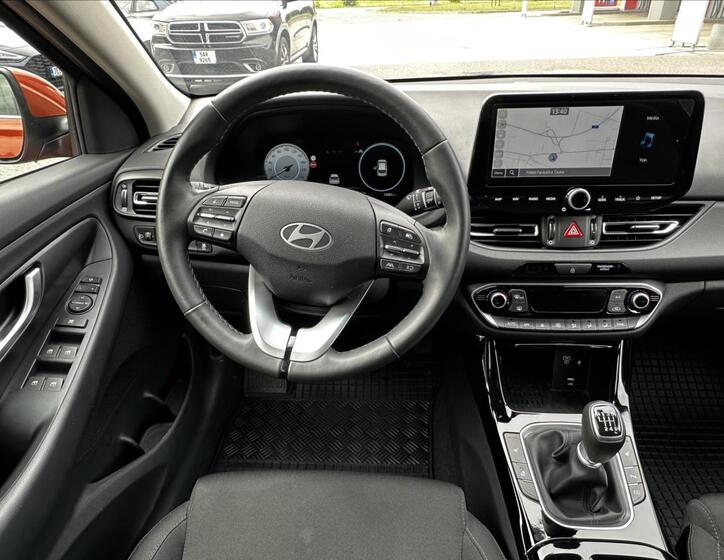 Hyundai i30 12