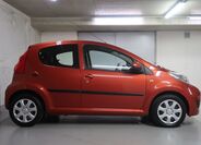 Peugeot 107 4