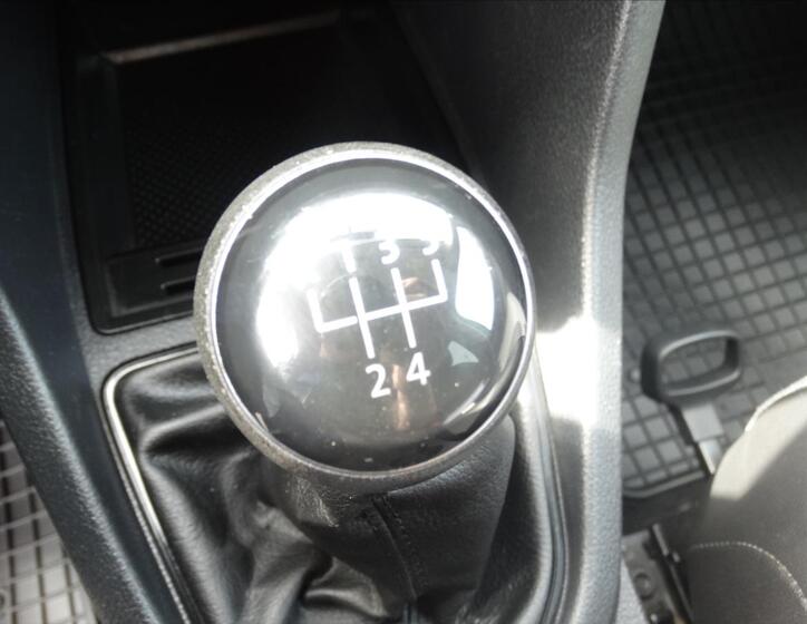Volkswagen Caddy 23