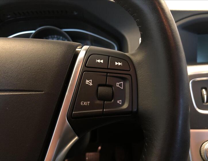 Volvo V60 20