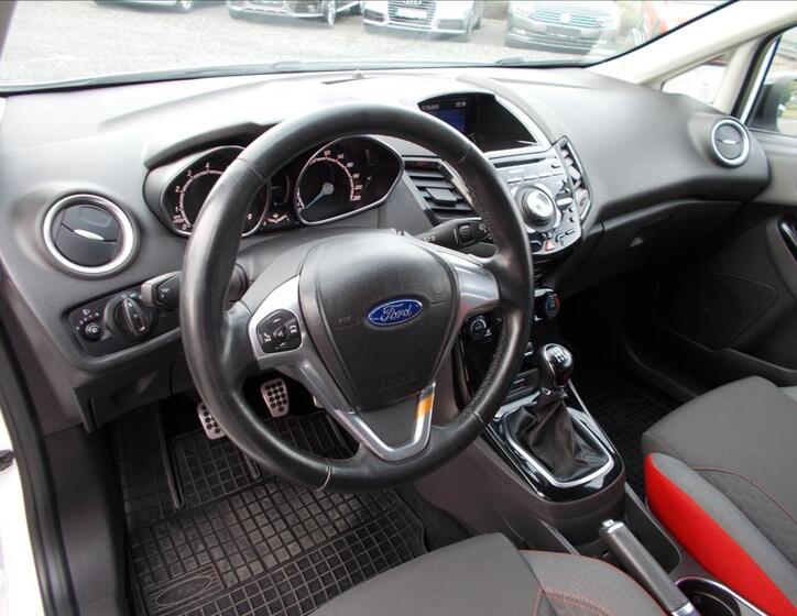 Ford Fiesta 17