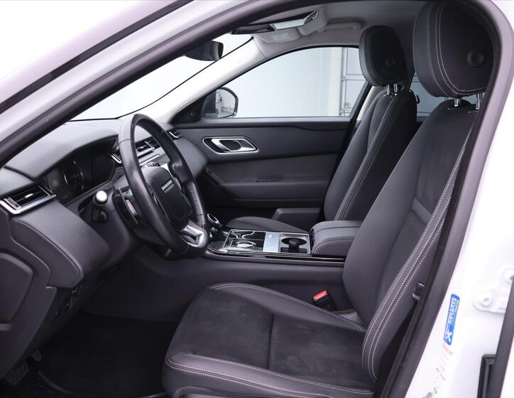 Land Rover Range Rover Velar 12