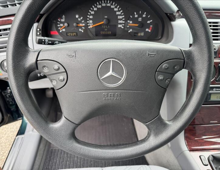 Mercedes-Benz Třídy E 39