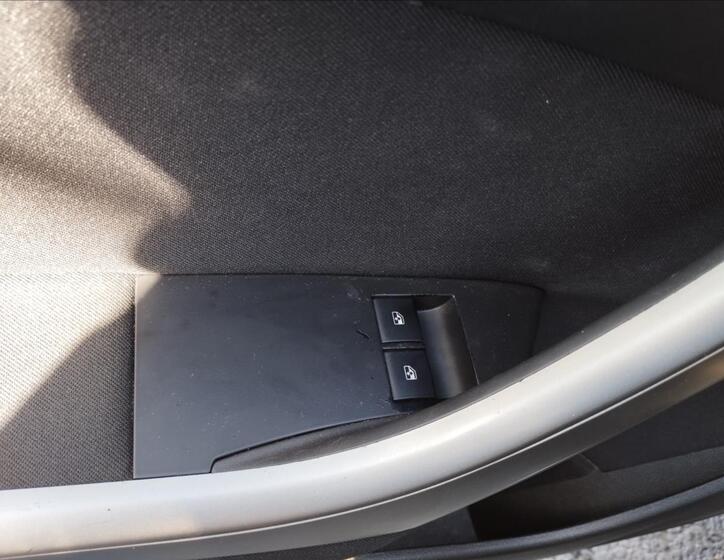 Opel Astra 9