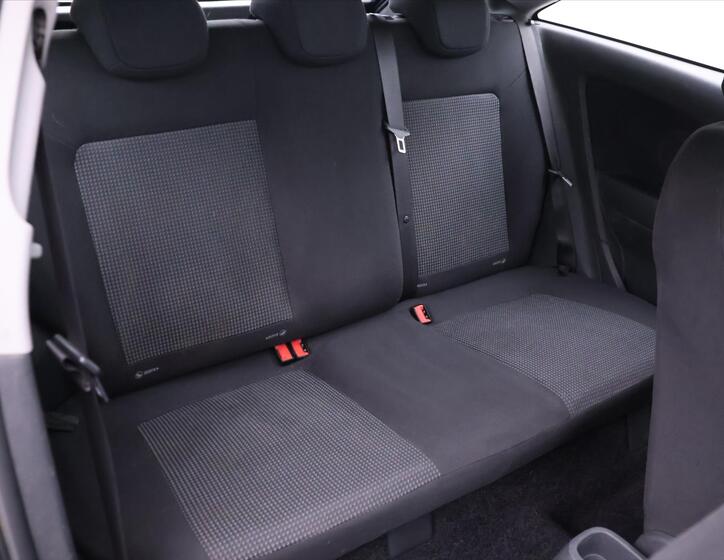 Opel Corsa 13
