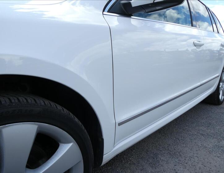 Škoda Superb 15