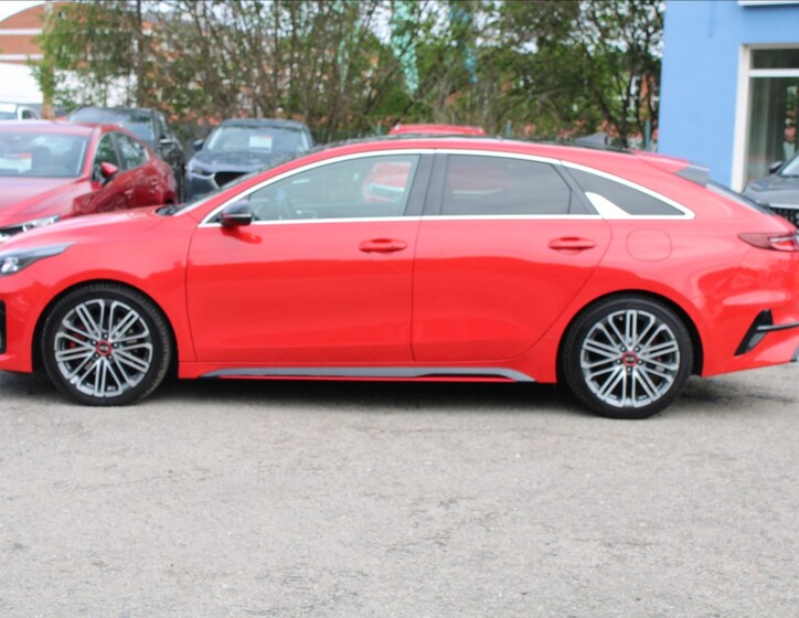 KIA ProCeed 7