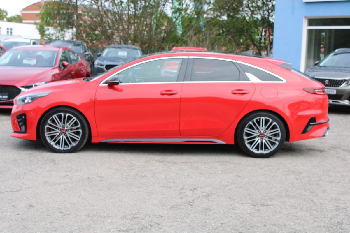 KIA ProCeed
