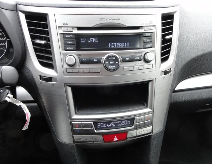 Subaru Legacy 19