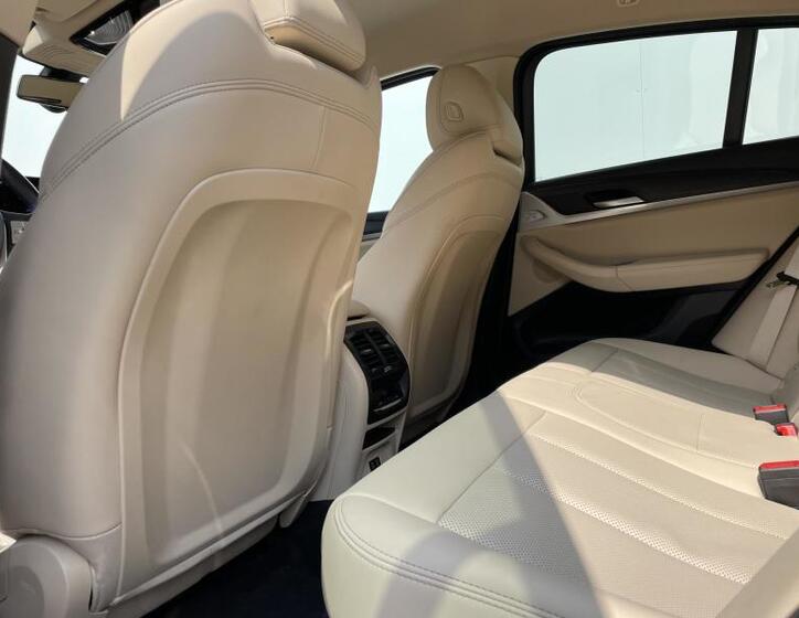 BMW X4 18