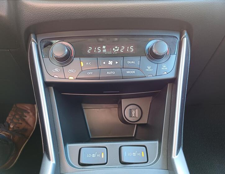Suzuki S-Cross 21