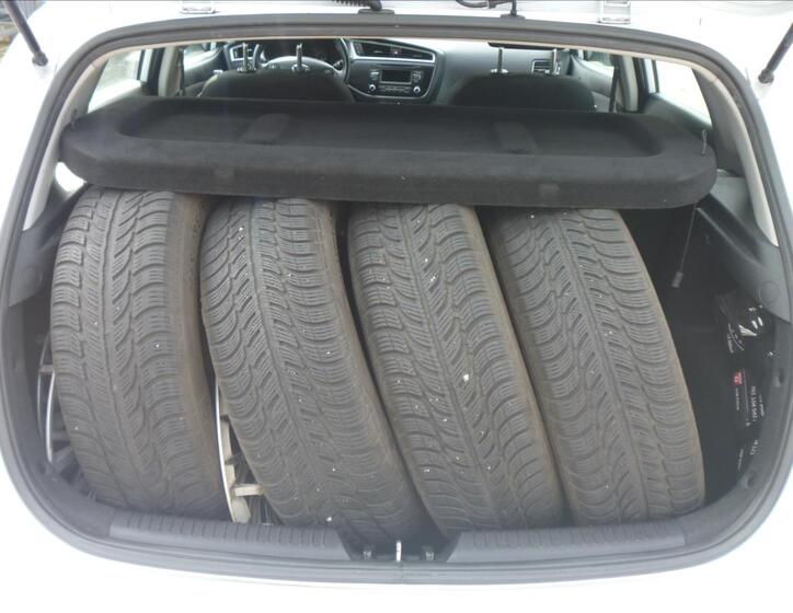 KIA Ceed 24