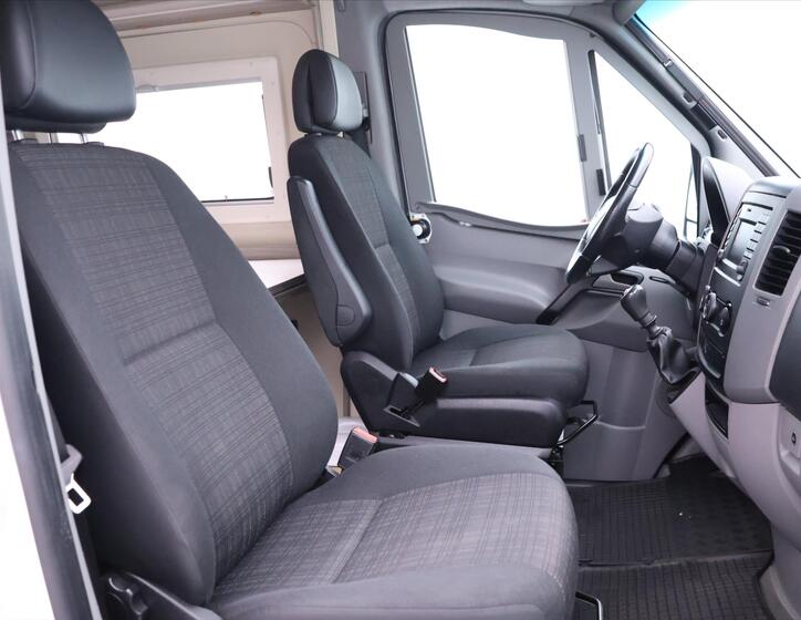 Mercedes-Benz Sprinter 18