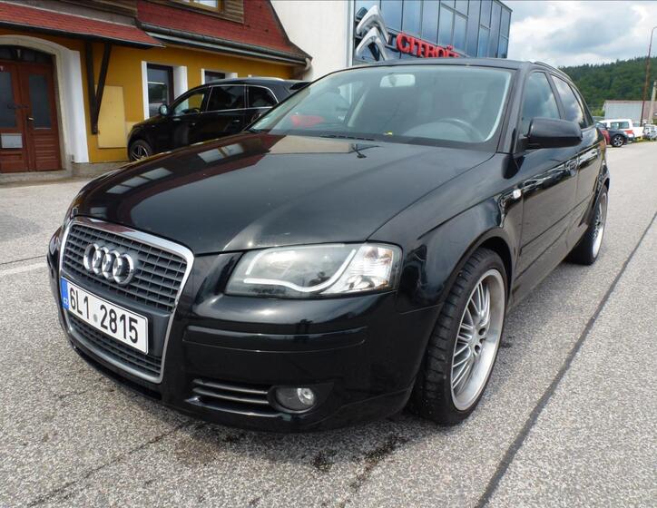 Audi A3 1