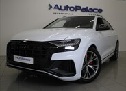 Audi Q8 1
