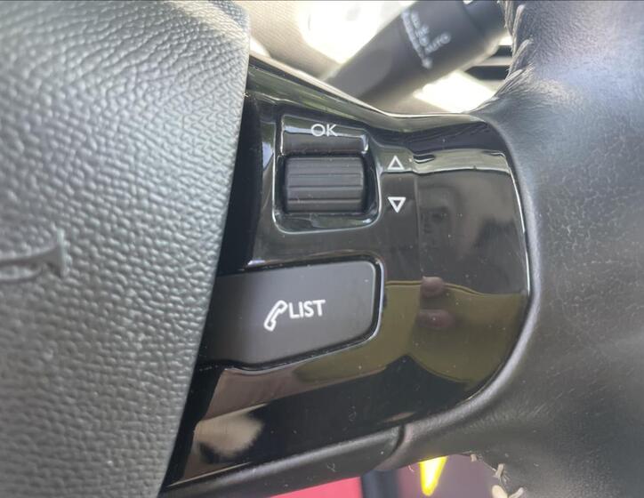 Peugeot 308 25