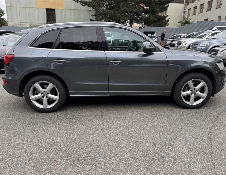 Audi Q5 12