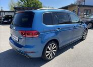 Volkswagen Touran 5