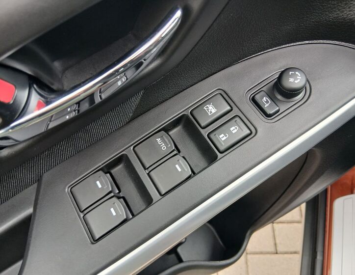 Suzuki SX4 S-Cross 18