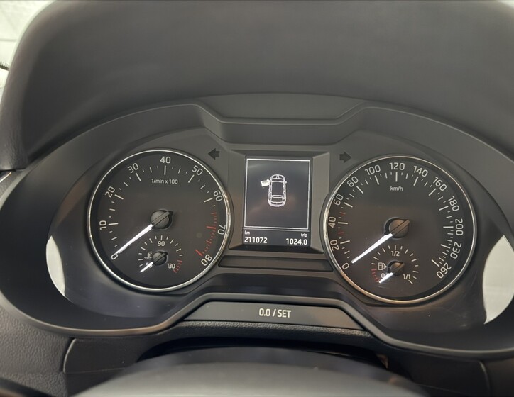 Škoda Octavia 9